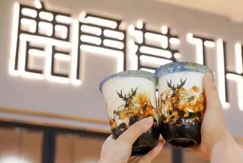 花5萬加盟奶茶店反成商標(biāo)侵權(quán)？原因出在商標(biāo)旁邊的這個標(biāo)識！
