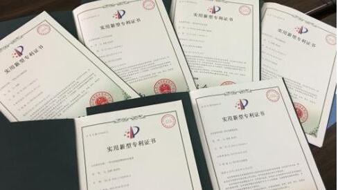 成都女護(hù)士十年申報(bào)105項(xiàng)國(guó)家專(zhuān)利 希望造福患者